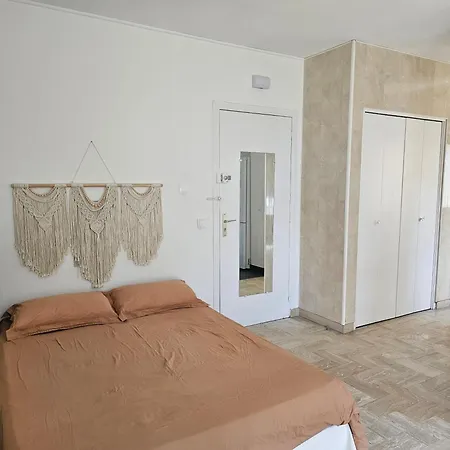 Apartment Calme A 200m Des Plages